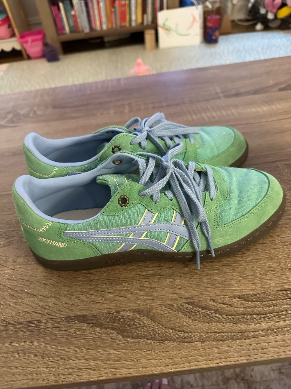 ASICS Skyhand Low-Top Sneakers in Mint Green & Light Blue